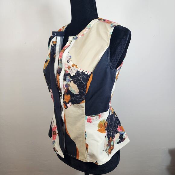 3.1 Phillip Lim Floral peplum, sleeveless, size s, zip front - Picture 13 of 16